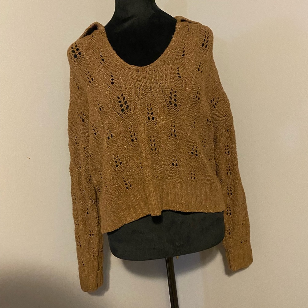 Pink Rose Sweater Size Small